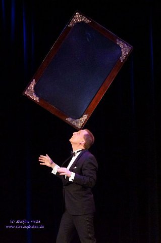 0127NTH2013(c)Stefan Nolte www.circusphotos.de resized